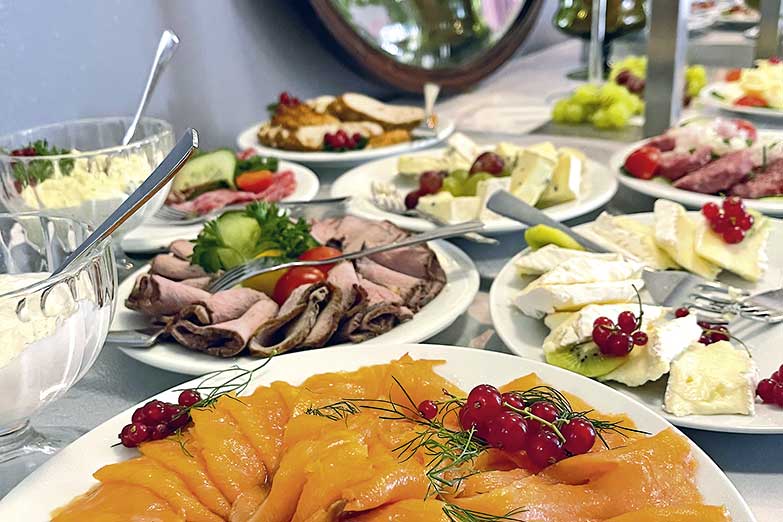 Brunch, Frühstücksbuffe- od. Frühstücksfoto vom Strupait - Café & Deutsches Restaurant Braunschweig