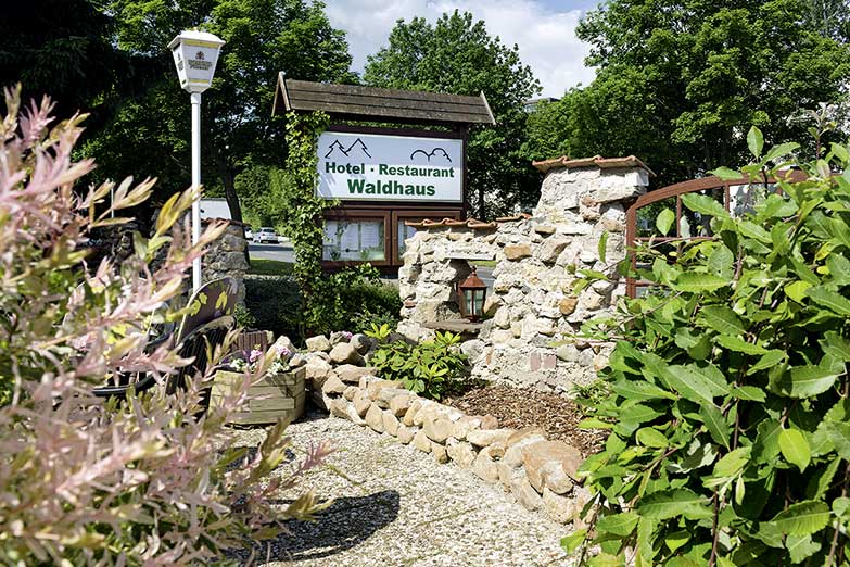 Gastronomiebild Hotel Waldhaus - Deutsches Restaurant & Hotel Wolfenbüttel