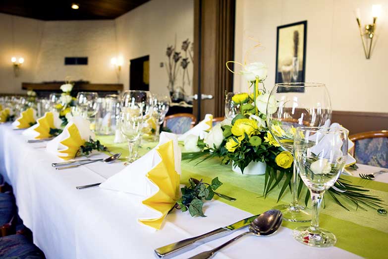 Festsaal / Festraum vom Hotel Waldhaus - Deutsches Restaurant & Hotel Wolfenbüttel