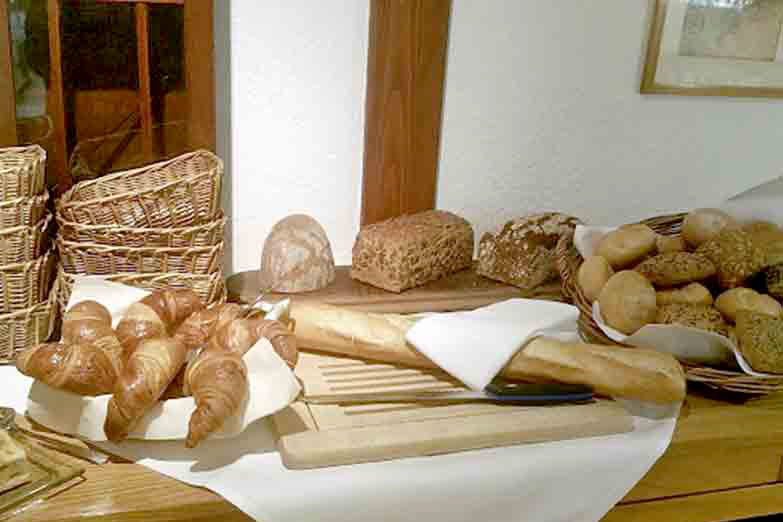 Brunch, Frühstücksbuffe- od. Frühstücksfoto vom Brackstedter Mühle - Deutsches Restaurant & Hotel Wolfsburg