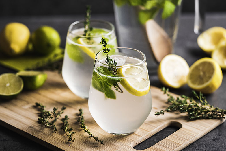 Foto von Limetten-Tonic-Limonade